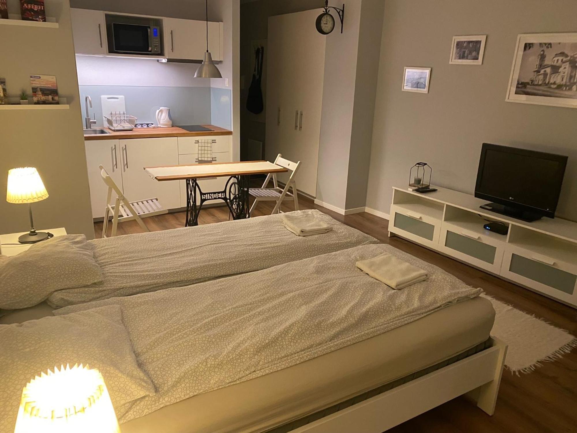 B&B Apartman إغير المظهر الخارجي الصورة